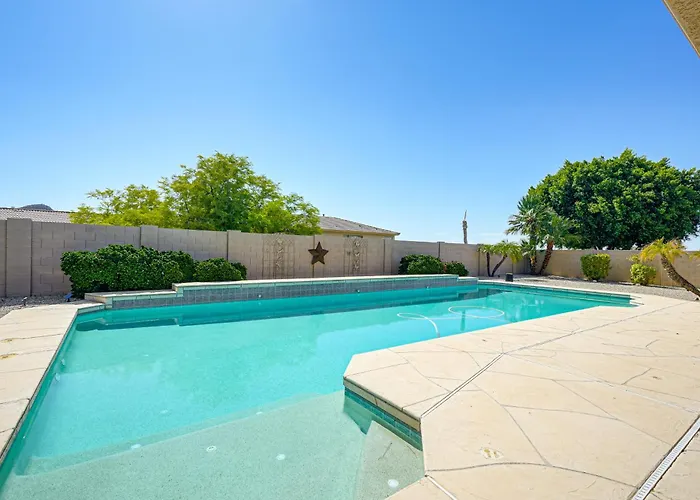 Hiking Days, Hot Tub Soaks! Extended Phoenix Stay *