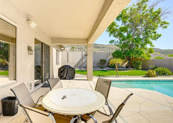 Hiking Days, Hot Tub Soaks! Extended Phoenix Stay